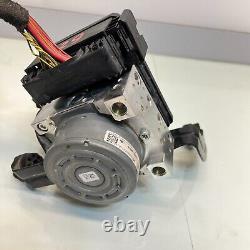 2013-2016 F30 BMW 1 2 3 4 S. With 328I ABS PUMP + CONTROL MODULE 6869726 6869725
