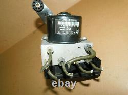 BMW E46 320i Brake Controller ABS Pump Module Parts 6751768, 6151767